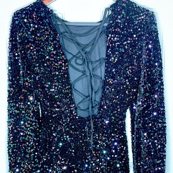 Brand: Item Ditto
Size: Medium
Color: Black Multi (sequins) - Picture 1 of 8